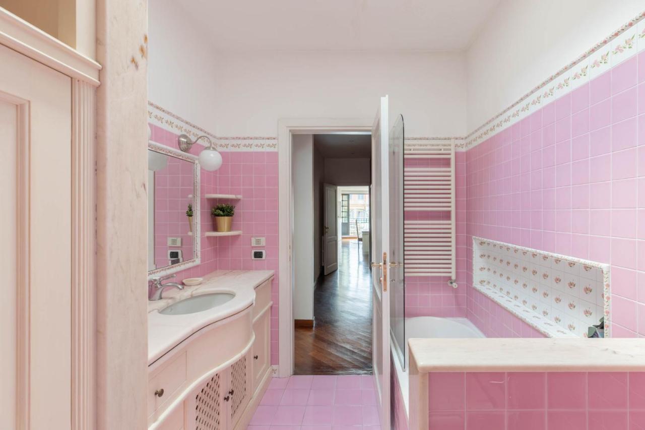 Apartment Iflat Margutta Colors On Canvas Rome